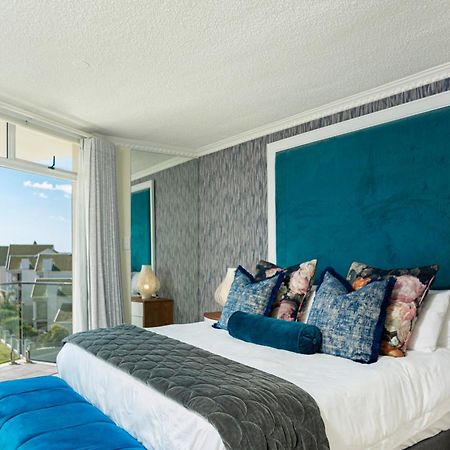 Dolphin Bay Boutique Hotel And Spa Port Elizabeth Exterior foto