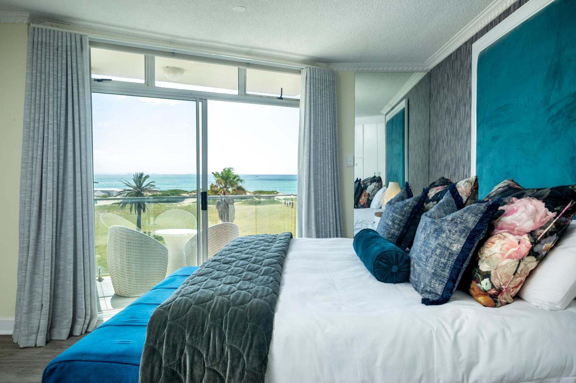 Dolphin Bay Boutique Hotel And Spa Port Elizabeth Exterior foto